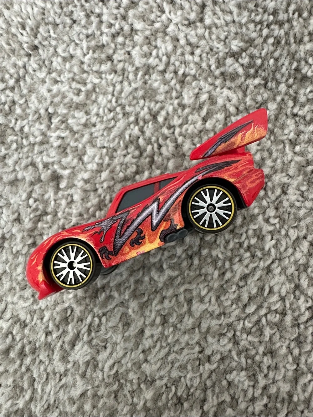 Dragon Lightning McQueen, Mater & Dinoco King Die-Cast Toy Car Set